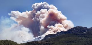 Incendio quema 500 hectáreas y confina a 2 mil personas en España