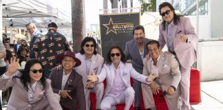 Los Bukis dedican estrella del Paseo de la Fama a comunidad migrante