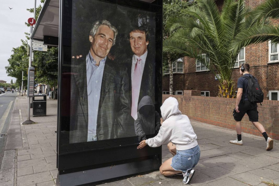 Trump arremete contra el WSJ por carta “falsa” sobre Epstein