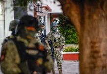 Operativo en Sinaloa desmantela red de «Los Chapitos» Operativo en Sinaloa desmantela red de "Los Chapitos"