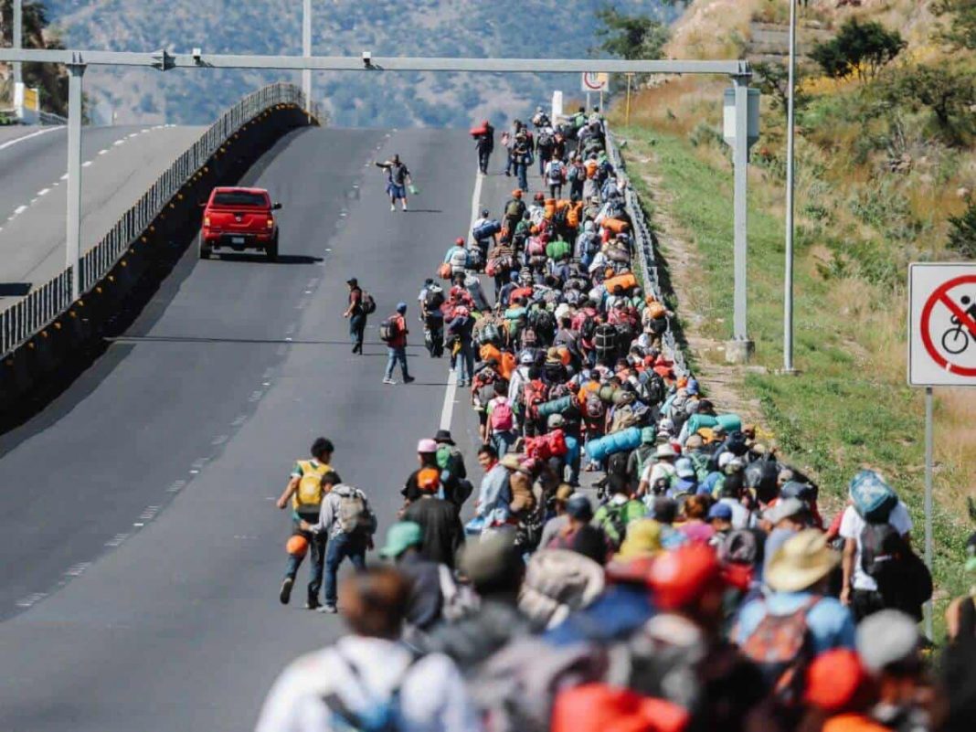 Crece el tráfico de personas en México por políticas migratorias de Trump