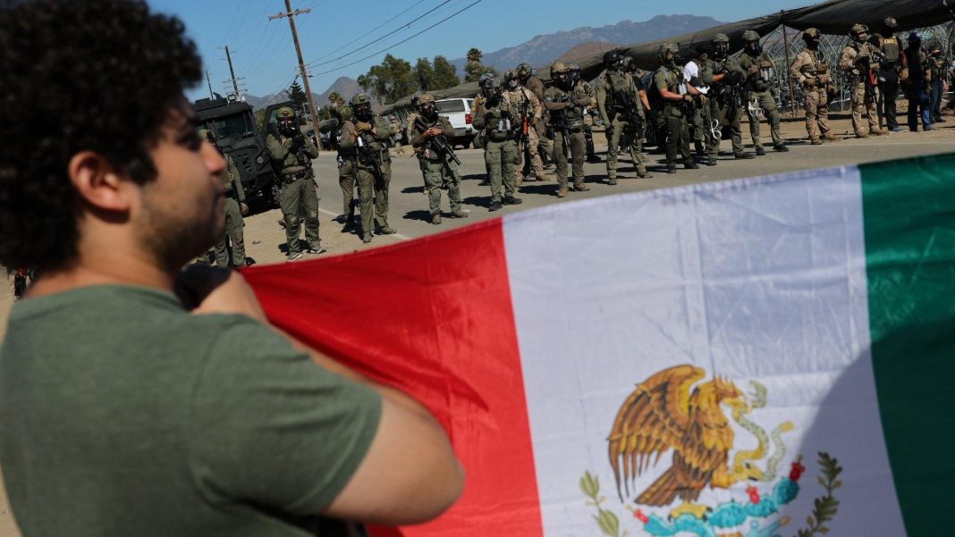 muerte-migrante-mexicano-denuncia-mexico-eua_0 México podría denunciar a EE.UU. por redadas migratorias