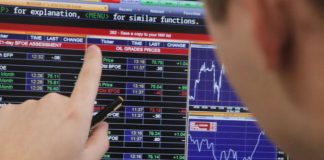 Mercados globales caen por nuevos aranceles de EE.UU.