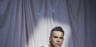 Robbie Williams enfrenta demanda por la autoría de Angels