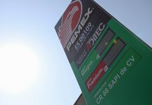Fitch eleva nota de PEMEX tras apoyo financiero, pero advierte fragilidad
