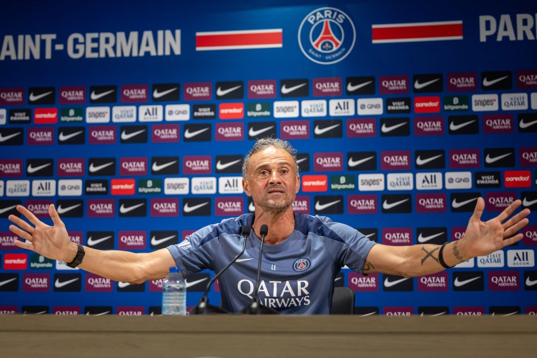 Luis Enrique dice que el PSG está Luis Enrique mantiene al PSG abierto a nuevos fichajes en la Ligue 1
