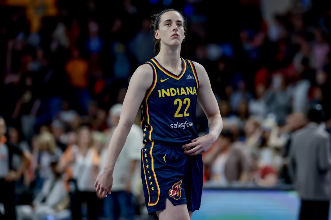 Un hombre se declara culpable y es sentenciado a prisión por acosar a Caitlin Clark Caitlin Clark estrena logotipo exclusivo con Nike