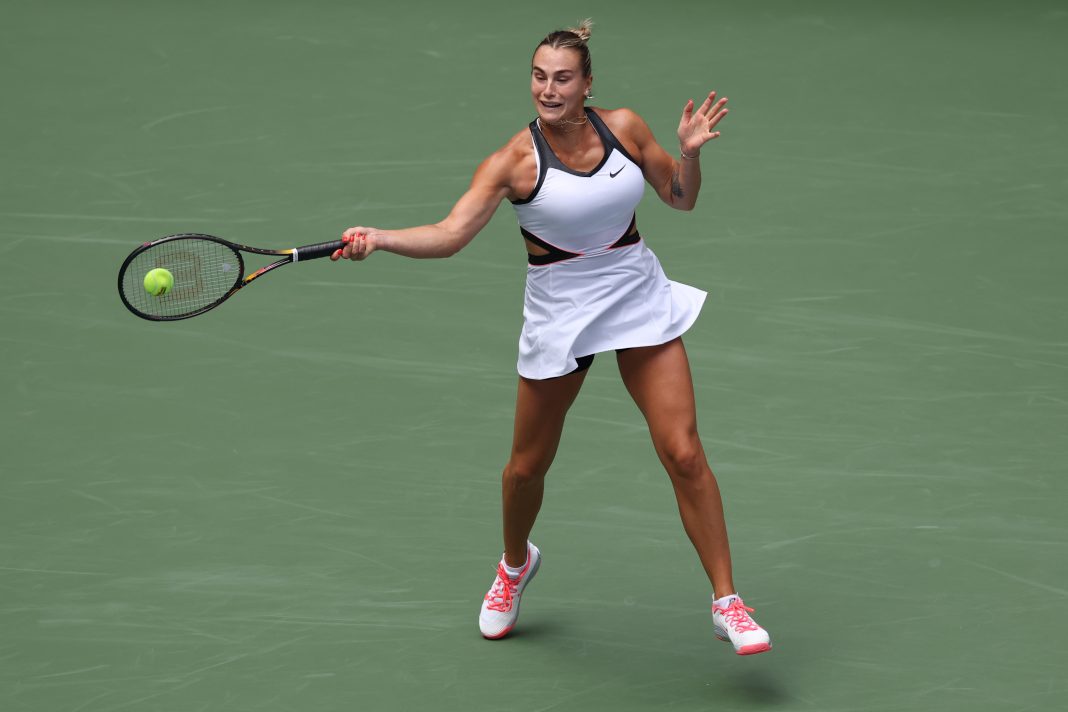 Aryna Sabalenka vence a Rebeka Masarova en su estreno del US Open 2025