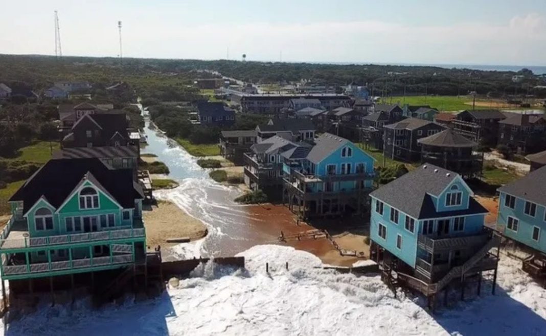 inundacion-en-carolina-del-norte-por-el-huracan-erin