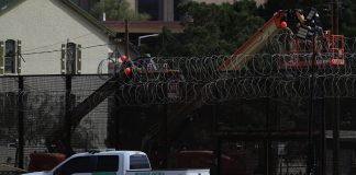 Activistas denunciaron que EE. UU. ha vuelto más hostil el muro fronterizo con México