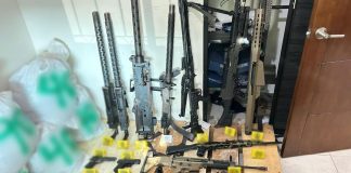 Aseguran arsenal, químicos y equipo táctico en cateo en Culiacán Aseguran arsenal, químicos y equipo táctico en cateo en Culiacán