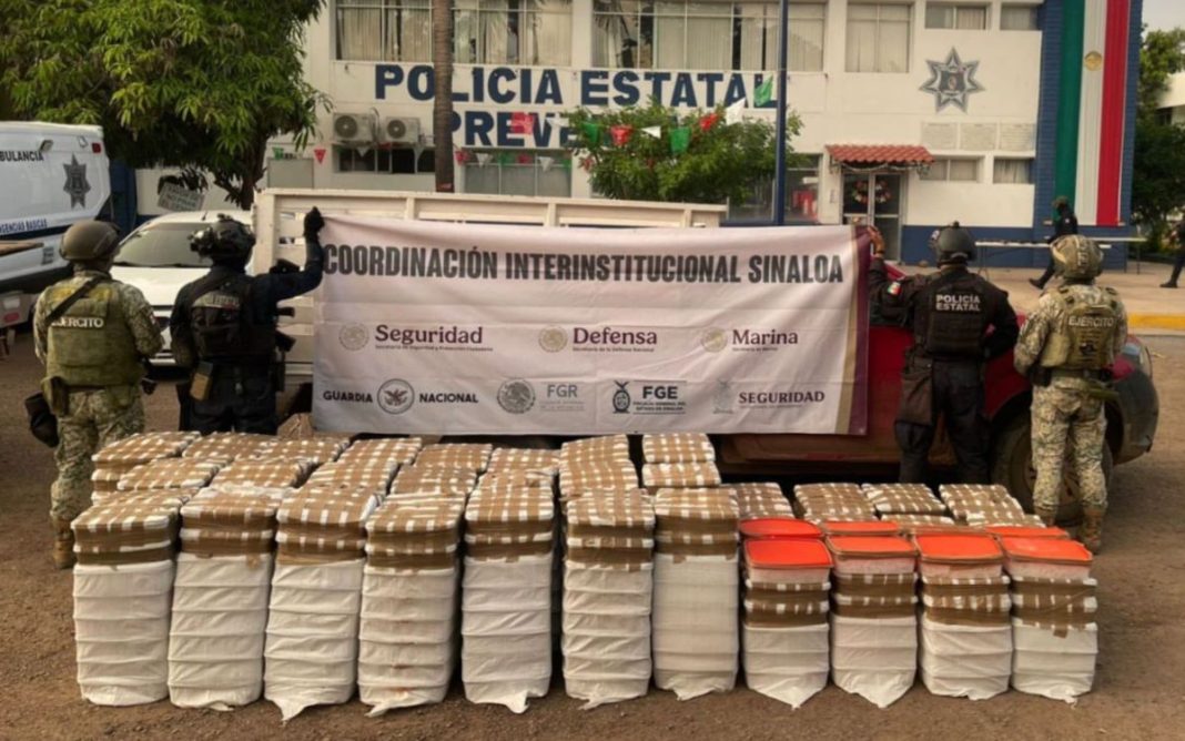 Aseguran más de una tonelada de cristal en Culiacán