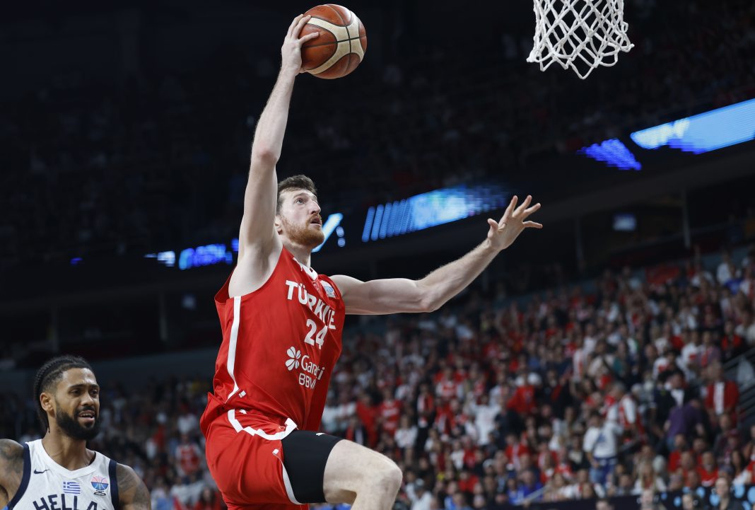 Turquía aplasta a Grecia y se mete en la final del Eurobasket 2025