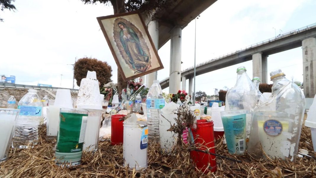 memorial-explosion-pipa-iztapalapa Suben a 25 los muertos por explosión en Iztapalapa