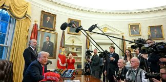 Se recrudece tensión con medios y gobierno de Trump