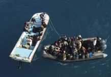 Guardacostas italianos rescatan a 93 migrantes en el Mediterráneo; dos estaban muertos
