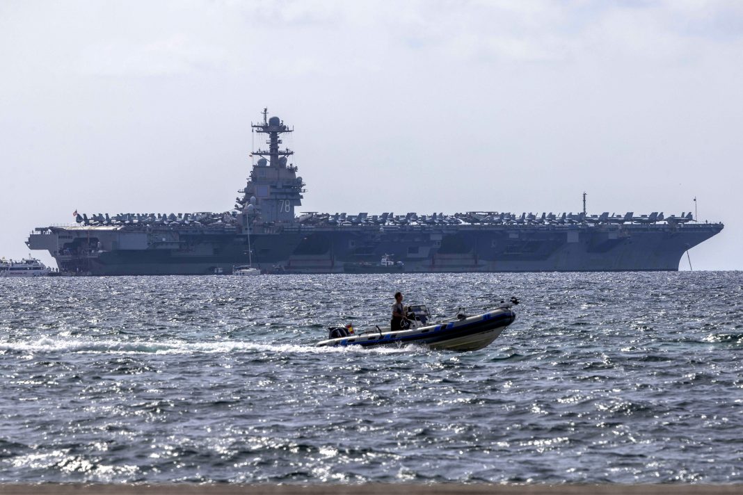 EE.UU. despliega en el Caribe su mayor portaaviones en medio de la tensión con Venezuela