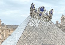 ¡Ni tan expertos! Ladrones del Louvre olvidaron la corona de la emperatriz Eugenia