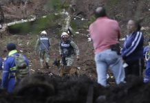 Actualizan a 72 muertos y 48 desaparecidos tras fuertes lluvias en cinco estados del país Actualizan a 72 muertos y 48 desaparecidos tras fuertes lluvias en cinco estados del país