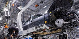 Producción automotriz baja 0.31% en México Producción automotriz en el país baja 0.31%