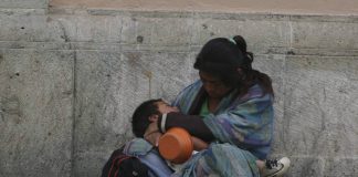 Expertos advierten que México podría tardar medio siglo en erradicar la pobreza Expertos advierten que México podría tardar medio siglo en erradicar la pobreza