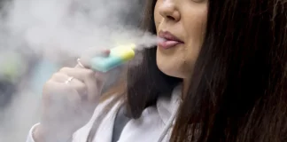 Siete cárteles controlan contrabando de tabaco y vapeadores en México