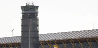 Seis aerolíneas suspenden vuelos a Venezuela tras advertencia de EE. UU. Seis aerolíneas suspenden vuelos a Venezuela tras advertencia de EE. UU.