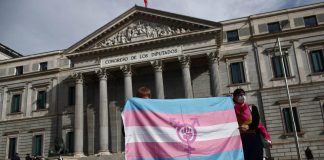 El Comité Olímpico Internacional evaluó prohibir la participación de mujeres trans en competencias femeninas