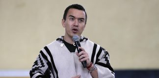 Ecuador rechaza propuesta de Daniel Noboa sobre una nueva Constitución Ecuador rechaza propuesta de Daniel Noboa sobre una nueva Constitución