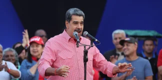 Maduro canta “Imagine” de John Lennon en medio de tensiones con EE. UU.