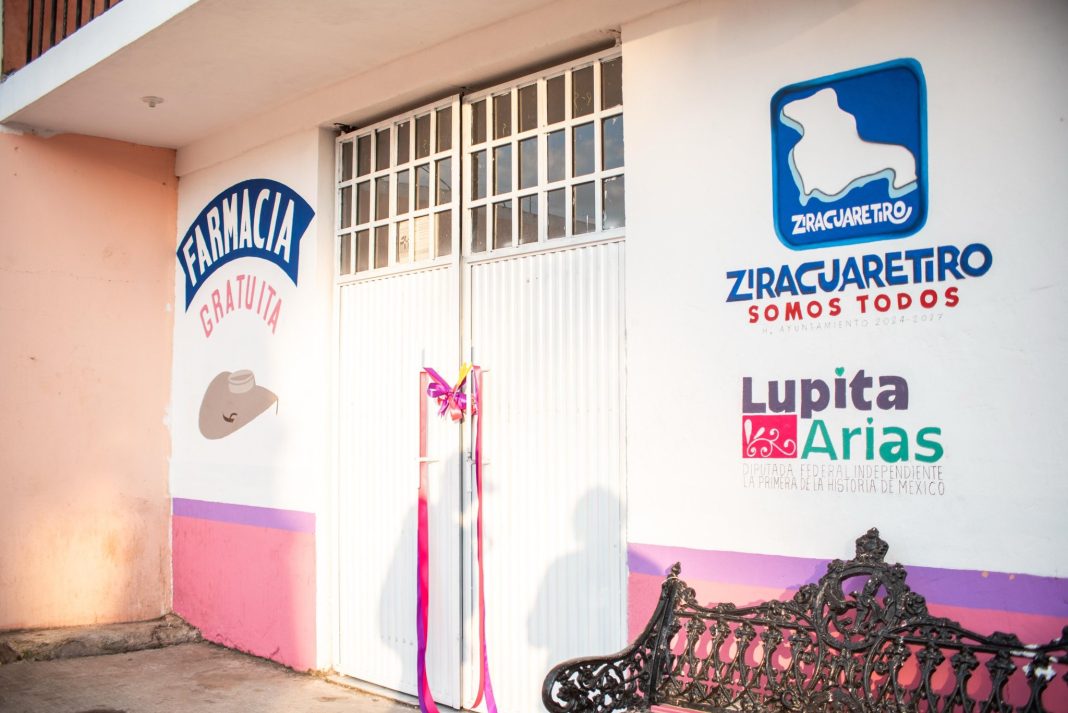 Grecia Quiroz inauguró Farmacia Gratuita en San Andrés Coru como parte del legado de Carlos Manzo