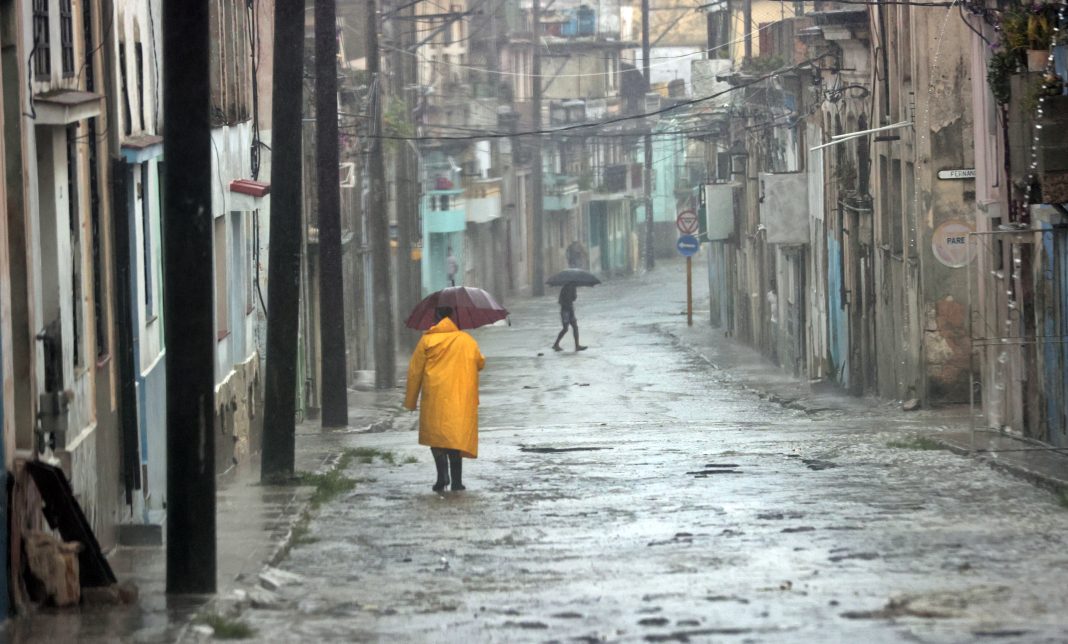 Lluvias y baja temperatura en próximas 72 horas en México, informa Servicio Meteorológico