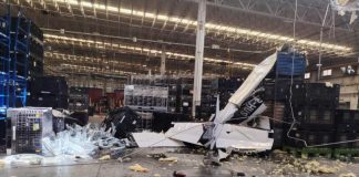 Avioneta cae sobre complejo industrial de Coahuila y deja dos heridos