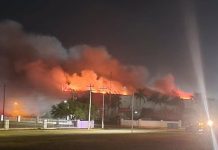 Incendio en maquiladora de Matamoros deja tres bomberos muertos
