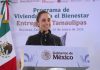 La presidenta Claudia Sheinbaum afirmó este sábado en Reynosa, Tamaulipas, que México “siempre será un país libre, independiente y soberano”. El mensaje fue pronunciado durante la entrega de viviendas del Infonavit en la ciudad fronteriza, en alusión a la relación con Estados Unidos. Sheinbaum subrayó que la relación con los países vecinos se basa en el diálogo y la cooperación, pero sin subordinación. “Negociamos, trabajamos con nuestros vecinos, pero nunca nos subordinamos”, expresó, al tiempo que reiteró que el objetivo central de su administración es la justicia social y el bienestar de la población. Justicia social y bienestar La mandataria explicó que los programas de vivienda, el aumento al salario mínimo y las políticas de bienestar forman parte de la cuarta transformación. “Hay dos palabras que guían nuestro gobierno: justicia y bienestar”, señaló ante los asistentes al evento en Reynosa. Contexto internacional Las declaraciones de Sheinbaum se producen tras una entrevista del presidente de Estados Unidos, Donald Trump, con The New York Post, en la que reiteró su disposición de atacar por tierra a los cárteles del narcotráfico. Al ser cuestionado, Trump respondió que dichos ataques “podrían ser en cualquier lugar”, incluyendo México, Venezuela o Colombia. Reunión bilateral de seguridad En paralelo, los gobiernos de México y Estados Unidos celebraron la tercera reunión del Grupo de Implementación de Seguridad (GIS) en Washington, D.C. El encuentro dio seguimiento al Programa de Cooperación sobre Seguridad Fronteriza y Aplicación de la Ley, basado en principios de respeto a la soberanía, confianza mutua, responsabilidad compartida y cooperación sin subordinación. Ambas delegaciones destacaron avances en intercambio de información aduanera, cooperación judicial y entendimiento de amenazas globales vinculadas a sistemas no tripulados. Además, Estados Unidos reconoció a México por el traslado de 37 presuntos criminales de alto impacto el pasado 20 de enero, quienes enfrentarán cargos por narcotráfico, lavado de dinero, tráfico de armas, trata de personas y narcoterrorismo.