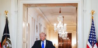 Trump pide a México intensificar combate contra cárteles tras muerte de El Mencho