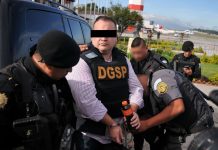 Javier Duarte, exgobernador de Veracruz, es vinculado a proceso por presunto peculado de 5 millones de pesos Javier Duarte, exgobernador de Veracruz, es vinculado a proceso por presunto peculado de 5 millones de pesos