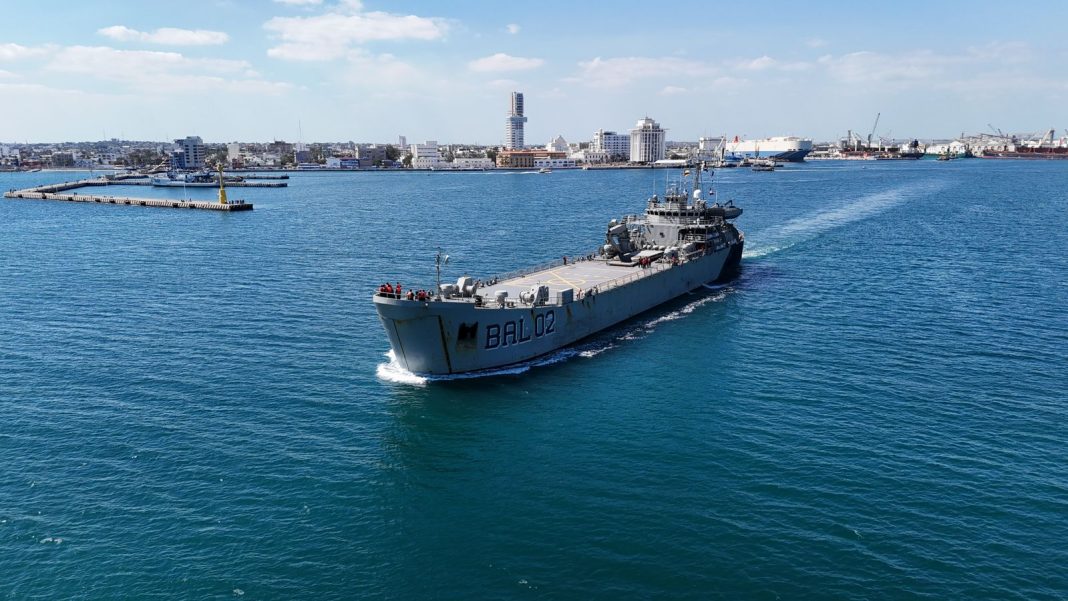 México envía más de 814 toneladas de víveres a Cuba