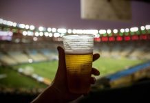 Sheinbaum ve “extraño” prohibir alcohol durante todo el Mundial 2026