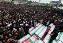 Funeral masivo en Minab por víctimas del ataque a escuela de niñas que dejó más de 160 muertos