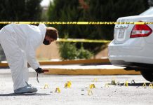 Comando armado ejecuta a cuatro personas en un balneario de Acapulco