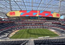 Trabajadores del SoFi Stadium alistan votación para irse a huelga