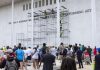 El Centro Kennedy retira el nombre de Trump de la fachada de su edificio en Washington